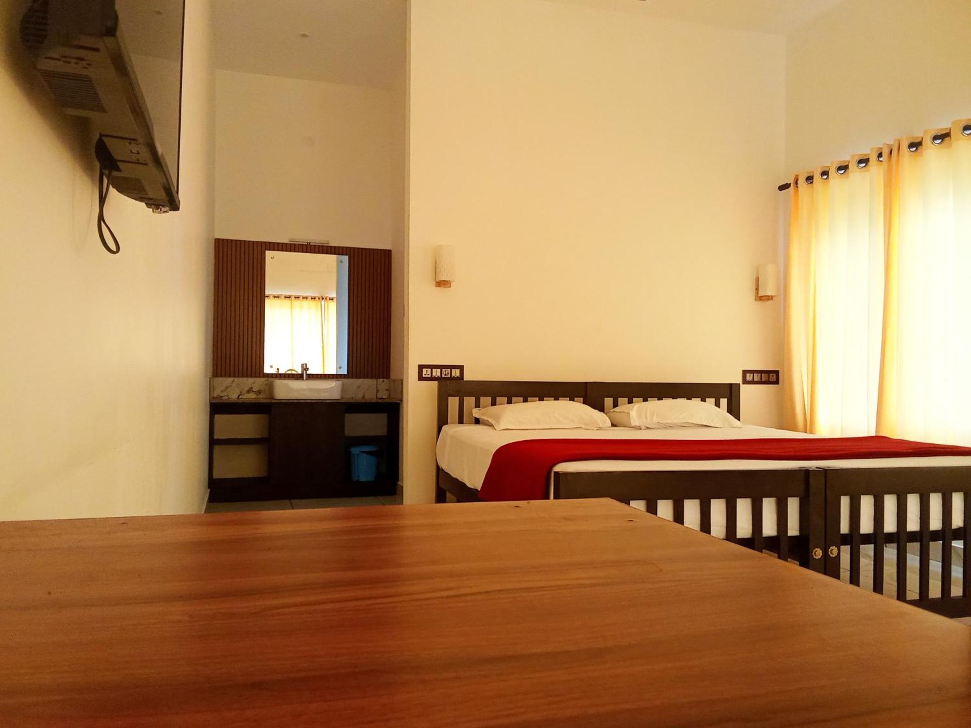 Hotel Appu'S Nido Pallipuram Esterno foto