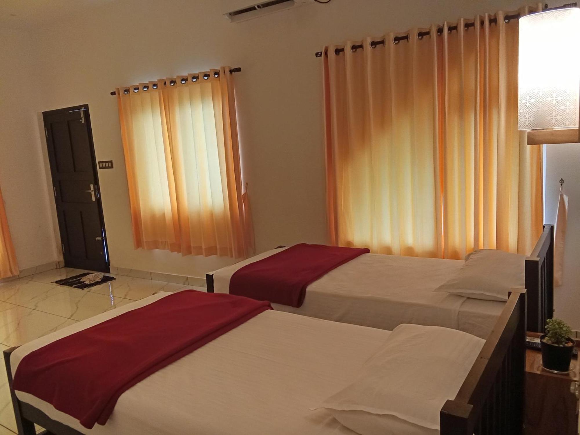 Hotel Appu'S Nido Pallipuram Esterno foto